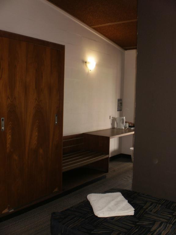 Blackwater Hotel Motel Rum bild